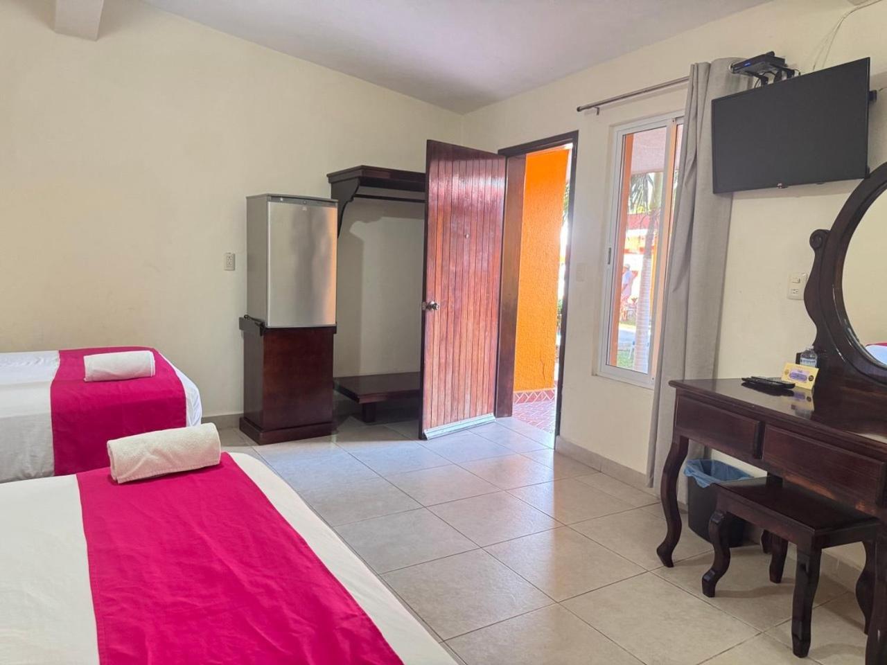 Hotel Caribe Cozumel Esterno foto